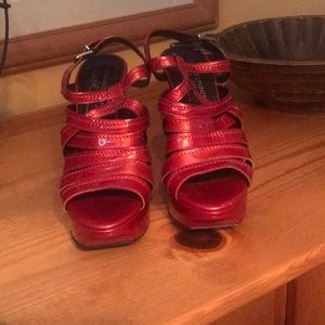 Dolnald J Pilsner Heels